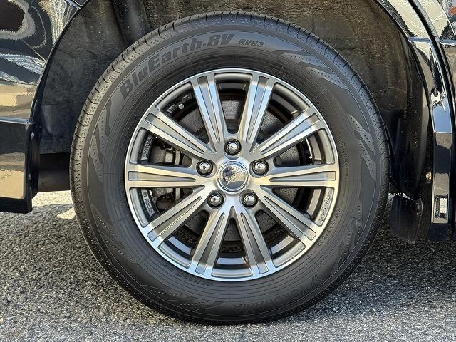 ヴォクシー ハイブリッドV モデリスタエアロ 両側電動スライドドア クルーズコントロール シートヒーター 純正9型ナビTV バックカメラ LEDヘッド 社外15インチアルミ 置くだけ充電 ステアリングスイッチ Bluetooth(31枚目)