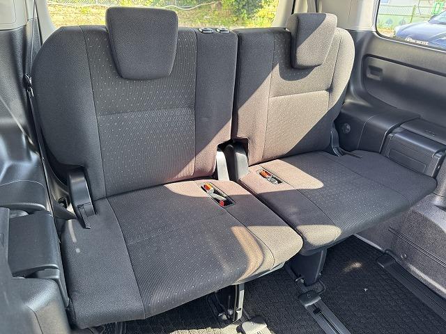 ヴォクシー ハイブリッドV モデリスタエアロ 両側電動スライドドア クルーズコントロール シートヒーター 純正9型ナビTV バックカメラ LEDヘッド 社外15インチアルミ 置くだけ充電 ステアリングスイッチ Bluetooth(44枚目)