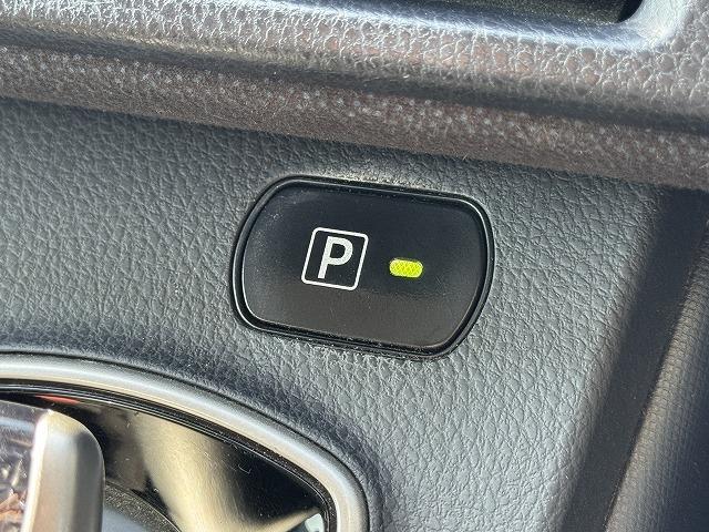 ヴォクシー ハイブリッドV モデリスタエアロ 両側電動スライドドア クルーズコントロール シートヒーター 純正9型ナビTV バックカメラ LEDヘッド 社外15インチアルミ 置くだけ充電 ステアリングスイッチ Bluetooth(59枚目)