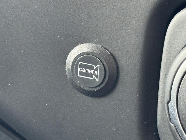 【任意保険】自動車と一緒に任意保険もご相談下さい。専任スタッフがお車に合った内容をご提案させていただきます。