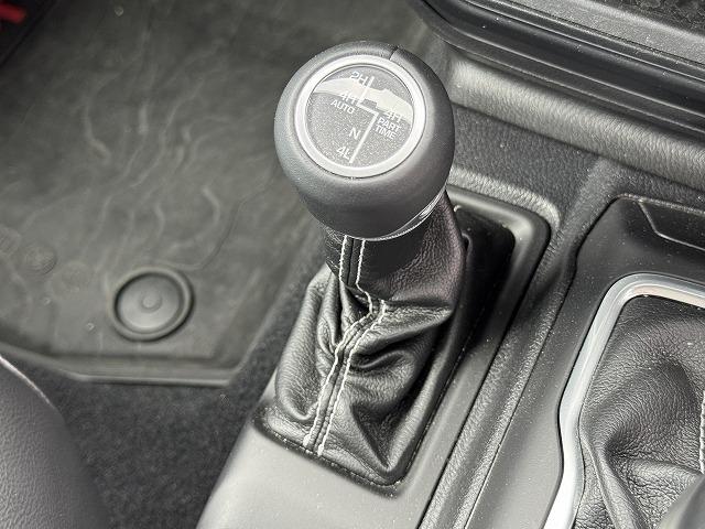 【オンライン商談】遠方販売もお任せ下さい。弊社御成約の６割が遠方のお客様です！日本全国どちらにでもお車の販売・ご納車が可能でございます。