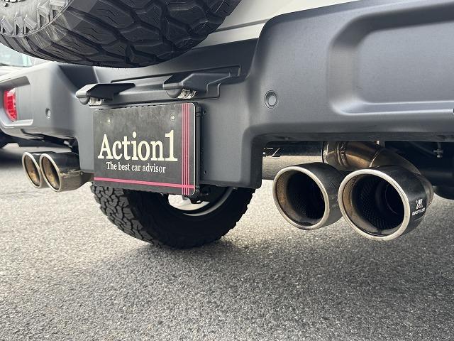 【ＢＡＴＴＬＥＺマフラー】スポーツマインドを高めるＢＡＴＴＬＥＺロゴの刻印を施しました。スポーツマフラーらしい抑えが効いた小気味良いサウンドと軽快な吹け上がりをお楽しみいただけます。