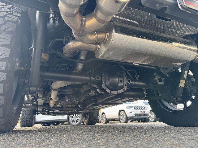 【全車鑑定車】鑑定付きの良質なお車のみを厳選して展示中☆第３者機関の認定付き車ですので、遠方の方でも、安心してご検討いただけます