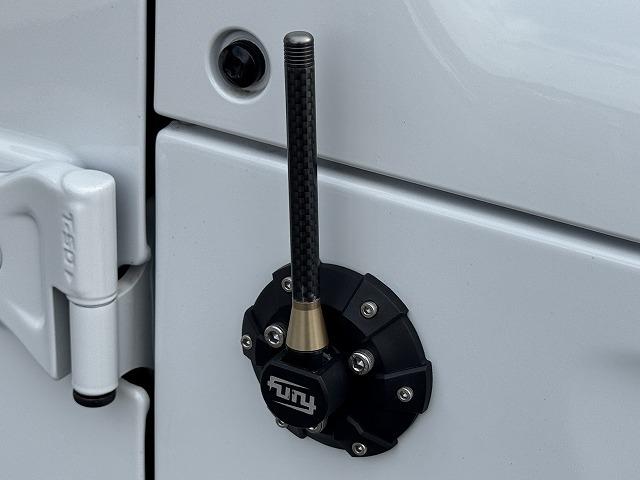 【任意保険】自動車と一緒に任意保険もご相談下さい。専任スタッフがお車に合った内容をご提案させていただきます。