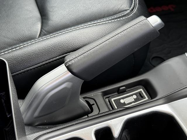 アクション１　豊田店への電話にてのお問い合わせは０５６５−３７―８９８９までご連絡くださいませ。