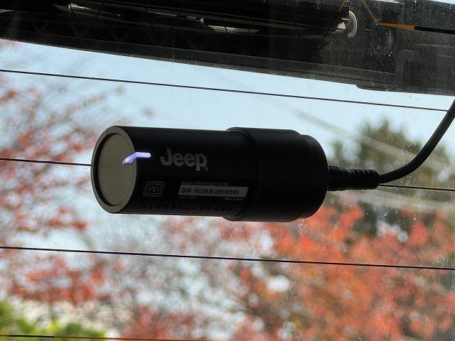 ジープ・ラングラーアンリミテッド スポーツ クルーズコントロール ナビTV サイド・バックカメラ サイドステップ ステアリングスイッチ 純正17インチアルミ ダウンヒルアシスト キーレスエントリー ドライブレコーダー ETC CD/DVD再生(59枚目)