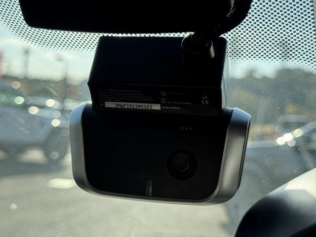 ＭＩＮＩ クーパーＳＤ　クラブマン　ＹＯＵＲＳパッケージ　ｈａｒｍａｎ／ｋａｒｄｏｎスピーカー　レーダークルーズコントロール　黒革　シートヒーター　電動シート　シートメモリー　電動パーキング　純正ナビ　純正１８インチアルミ　ＬＥＤヘッド（59枚目）