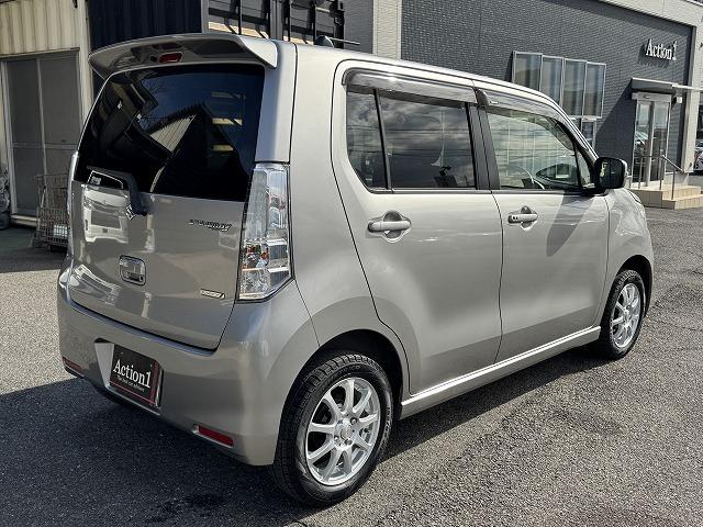 ワゴンＲスティングレー Ｘ　社外ナビＴＶ　アイドリングストップ　スマートキー　プッシュスタート　ＨＩＤヘッドライト　オートライト　ＥＴＣ　社外１４インチアルミホイール　オートエアコン　ＵＶカットフィルム　プライバシーガラス（24枚目）