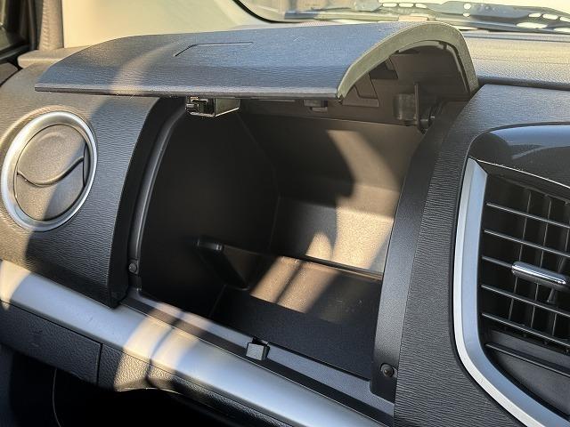 ワゴンＲスティングレー Ｘ　社外ナビＴＶ　アイドリングストップ　スマートキー　プッシュスタート　ＨＩＤヘッドライト　オートライト　ＥＴＣ　純正１４インチアルミホイール　オートエアコン　ＣＤ／ＤＶＤ再生　Ｂｌｕｅｔｏｏｔｈ接続（14枚目）