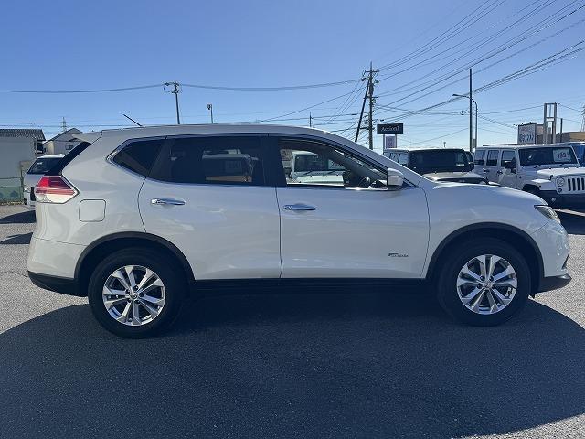 エクストレイル 20X ハイブリッド エマージェンシーブレーキP 衝突軽減S 純正ナビTV バックカメラ 防水カプロンシート シートヒーター LEDヘッド ステアリングスイッチ インテリジェントキー ダウンヒルアシスト 純正17インチアルミ ETC オートライト(23枚目)