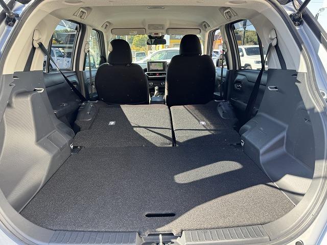 ライズ Ｚ　衝突軽減Ｓ　レーダークルーズコントロール　クリアランスソナー　純正ナビＴＶ　シートヒーター　ＬＥＤヘッド　ステアリングスイッチ　アイドリングストップ　スマートキー　純正１７インチアルミ　バックカメラ（17枚目）