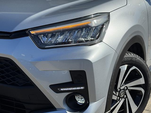 ライズ Ｚ　衝突軽減Ｓ　レーダークルーズコントロール　クリアランスソナー　純正ナビＴＶ　シートヒーター　ＬＥＤヘッド　ステアリングスイッチ　アイドリングストップ　スマートキー　純正１７インチアルミ　バックカメラ（18枚目）