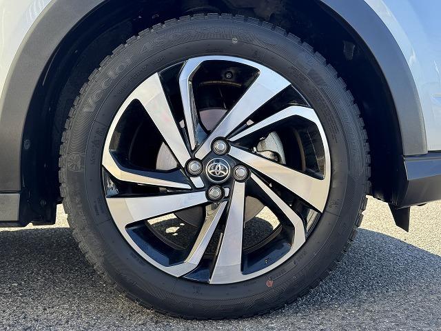 ライズ Ｚ　衝突軽減Ｓ　レーダークルーズコントロール　クリアランスソナー　純正ナビＴＶ　シートヒーター　ＬＥＤヘッド　ステアリングスイッチ　アイドリングストップ　スマートキー　純正１７インチアルミ　バックカメラ（32枚目）