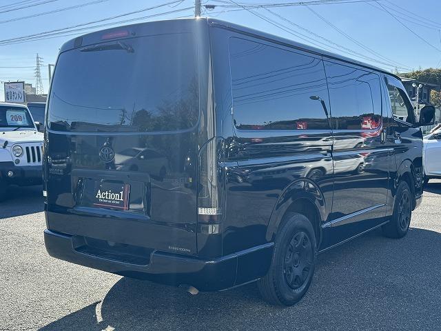 ハイエースバン ロングスーパーＧＬ　純正ナビＴＶ　社外リアテール　フリップダウンモニター　デジタルインナーミラー　バックカメラ　ＬＥＤヘッド　ステアリングスイッチ　Ｂｌｕｅｔｏｏｔｈ接続　ＣＤ／ＤＶＤ再生　ミュージックサーバー　ＥＴＣ（25枚目）