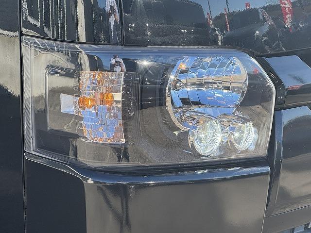 ハイエースバン ロングスーパーＧＬ　純正ナビＴＶ　社外リアテール　フリップダウンモニター　デジタルインナーミラー　バックカメラ　ＬＥＤヘッド　ステアリングスイッチ　Ｂｌｕｅｔｏｏｔｈ接続　ＣＤ／ＤＶＤ再生　ミュージックサーバー　ＥＴＣ（42枚目）