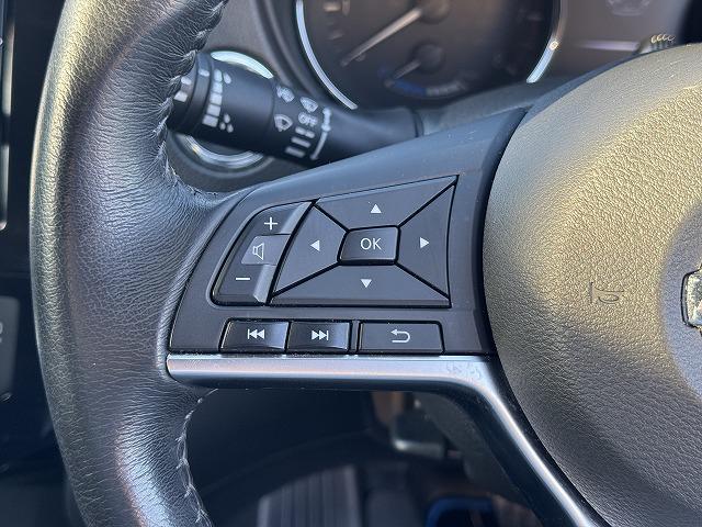 エクストレイル ２０Ｘｉ　ハイブリッド　プロパイロット　アラウンドビューモニター　デジタルインナーミラー　電動リアゲート　防水カプロンシート　ルーフレール　社外ナビＴＶ　ＬＥＤヘッド　電動パーキング　純正１７インチアルミ　Ｂｌｕｅｔｏｏｔｈ（12枚目）