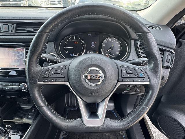 エクストレイル ２０Ｘｉ　ハイブリッド　プロパイロット　アラウンドビューモニター　デジタルインナーミラー　電動リアゲート　防水カプロンシート　ルーフレール　社外ナビＴＶ　ＬＥＤヘッド　電動パーキング　純正１７インチアルミ　Ｂｌｕｅｔｏｏｔｈ（13枚目）