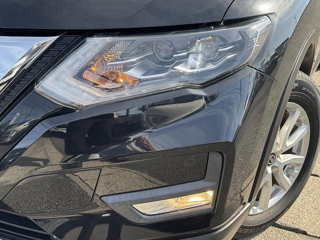 エクストレイル ２０Ｘｉ　ハイブリッド　プロパイロット　アラウンドビューモニター　デジタルインナーミラー　電動リアゲート　防水カプロンシート　ルーフレール　社外ナビＴＶ　ＬＥＤヘッド　電動パーキング　純正１７インチアルミ　Ｂｌｕｅｔｏｏｔｈ（18枚目）