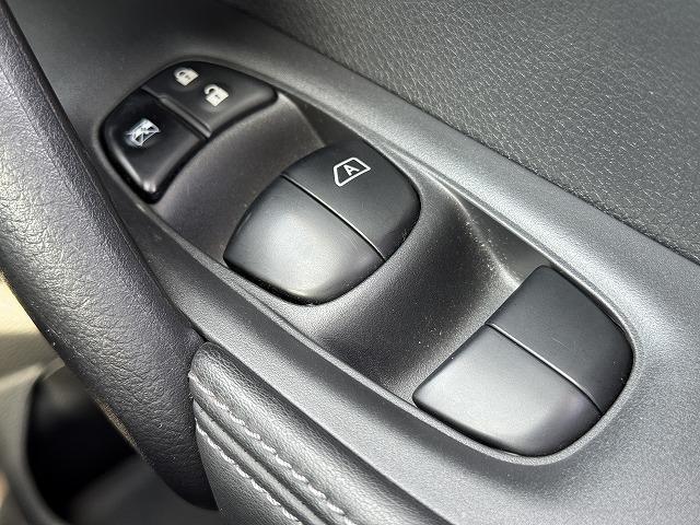 エクストレイル ２０Ｘｉ　ハイブリッド　プロパイロット　アラウンドビューモニター　デジタルインナーミラー　電動リアゲート　防水カプロンシート　ルーフレール　社外ナビＴＶ　ＬＥＤヘッド　電動パーキング　純正１７インチアルミ　Ｂｌｕｅｔｏｏｔｈ（56枚目）