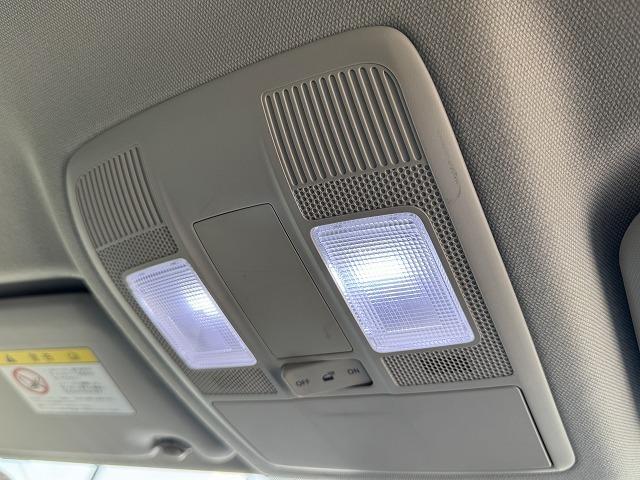 ＣＸ－５ ＸＤ　ＢＯＳＥサウンドスピーカー　社外ナビＴＶ　純正１９インチアルミホイール　サイド・バックカメラ　ＨＩＤヘッド　オートライト　ステアリングスイッチ　スマートキー　アイドリングストップ　オートライト　ＥＴＣ（57枚目）