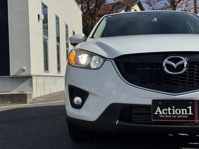 ＣＸ－５ ＸＤ　ＢＯＳＥサウンドスピーカー　社外ナビＴＶ　純正１９インチアルミホイール　サイド・バックカメラ　ＨＩＤヘッド　オートライト　ステアリングスイッチ　スマートキー　アイドリングストップ　オートライト　ＥＴＣ（59枚目）