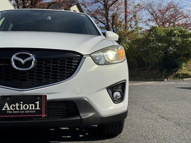 ＣＸ－５ ＸＤ　ＢＯＳＥサウンドスピーカー　社外ナビＴＶ　純正１９インチアルミホイール　サイド・バックカメラ　ＨＩＤヘッド　オートライト　ステアリングスイッチ　スマートキー　アイドリングストップ　オートライト　ＥＴＣ（60枚目）