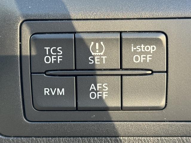 ＣＸ－５ ＸＤ　Ｌパッケージ　純正ナビＴＶ　クルーズコントロール　ＢＯＳＥサウンドスピーカー　黒革シート　シートヒーター　電動シート　ブラインドスポットモニター　サイド・バックカメラ　ステアリングスイッチ　アイドリングストップ（12枚目）