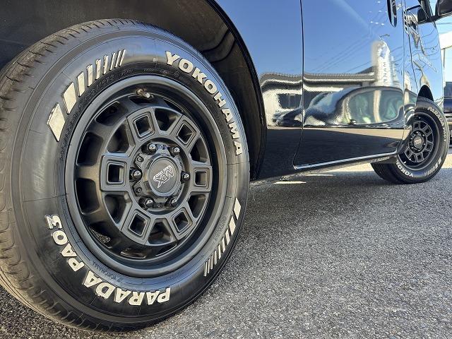 ＮＶ３５０キャラバンバン ロングプレミアムＧＸ　ベッドキット　衝突軽減Ｓ　アラウンドビューモニター　ＭＡＤＣＲＯＳＳ１６インチアルミ　電動スライドドア　純正ナビＴＶ　ＬＥＤヘッド　Ｗエアバック　ＥＴＣ　ドライブレコーダー　横滑り防止　後席エアコン（6枚目）