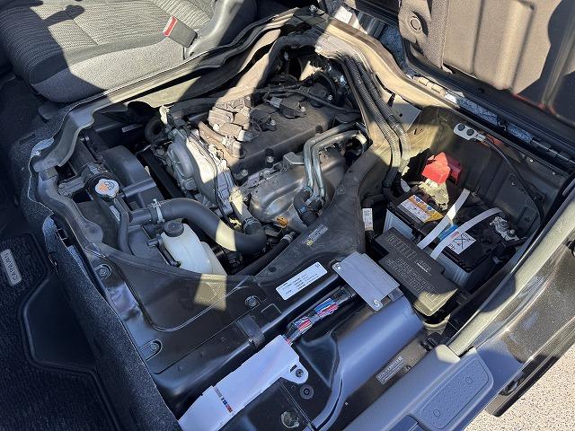 ＮＶ３５０キャラバンバン ロングプレミアムＧＸ　ベッドキット　衝突軽減Ｓ　アラウンドビューモニター　ＭＡＤＣＲＯＳＳ１６インチアルミ　電動スライドドア　純正ナビＴＶ　ＬＥＤヘッド　Ｗエアバック　ＥＴＣ　ドライブレコーダー　横滑り防止　後席エアコン（20枚目）