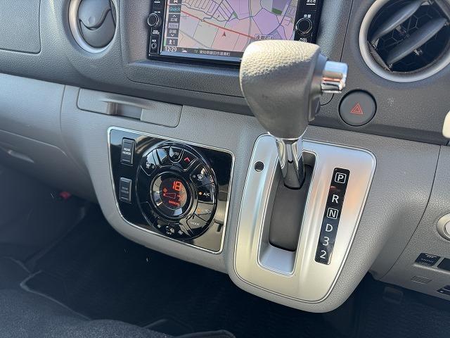 ＮＶ３５０キャラバンバン ロングプレミアムＧＸ　ベッドキット　衝突軽減Ｓ　アラウンドビューモニター　ＭＡＤＣＲＯＳＳ１６インチアルミ　電動スライドドア　純正ナビＴＶ　ＬＥＤヘッド　Ｗエアバック　ＥＴＣ　ドライブレコーダー　横滑り防止　後席エアコン（62枚目）