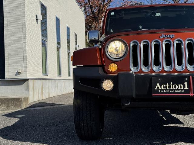 ジープ・ラングラーアンリミテッド サハラ　純正８型ナビＴＶ　ＡＬＰＩＮＥスピーカー　クルーズコントロール　革シート　リクライニングキット　ＸＴＲＥＭＥ－Ｊ１８インチアルミ　シートヒーター　サイドステップ　サイド・バックカメラ　ＢＴ接続　ＥＴＣ（70枚目）