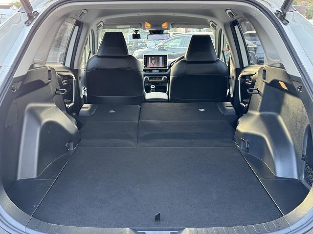 ＲＡＶ４ Ｇ　Ｚパッケージ　純正９型ディスプレイオーディオＴＶ　ＴＲＤフルエアロ　パノラミックビューモニター　レーダークルーズコントロール　クリアランスソナー　ブラインドスポットモニター　デジタルインナーミラー　電動リアゲート（17枚目）