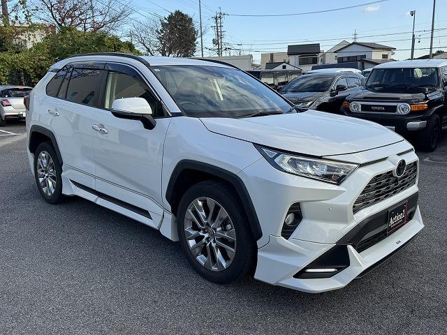 ＲＡＶ４ Ｇ　Ｚパッケージ　純正９型ディスプレイオーディオＴＶ　ＴＲＤフルエアロ　パノラミックビューモニター　レーダークルーズコントロール　クリアランスソナー　ブラインドスポットモニター　デジタルインナーミラー　電動リアゲート（22枚目）