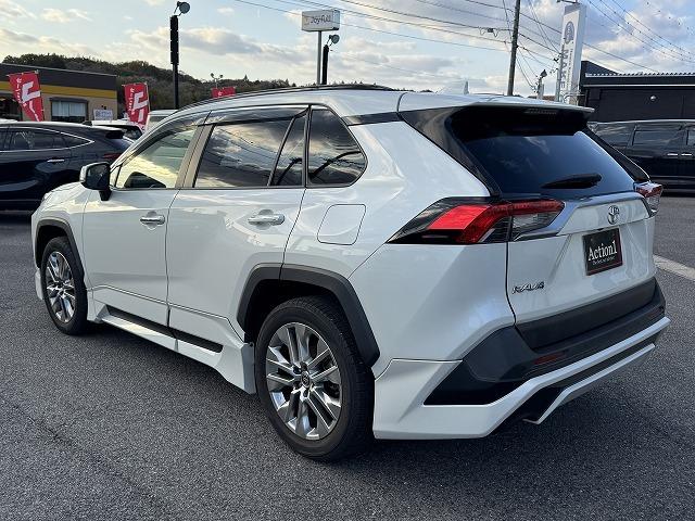 ＲＡＶ４ Ｇ　Ｚパッケージ　純正９型ディスプレイオーディオＴＶ　ＴＲＤフルエアロ　パノラミックビューモニター　レーダークルーズコントロール　クリアランスソナー　ブラインドスポットモニター　デジタルインナーミラー　電動リアゲート（26枚目）
