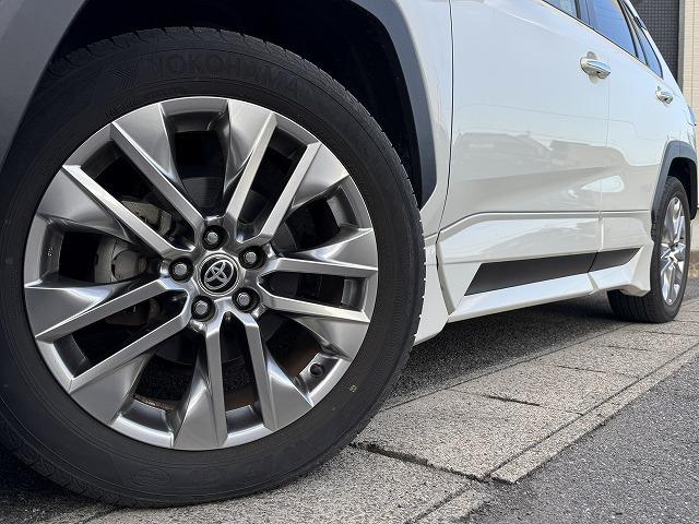 ＲＡＶ４ Ｇ　Ｚパッケージ　純正９型ディスプレイオーディオＴＶ　ＴＲＤフルエアロ　パノラミックビューモニター　レーダークルーズコントロール　クリアランスソナー　ブラインドスポットモニター　デジタルインナーミラー　電動リアゲート（28枚目）