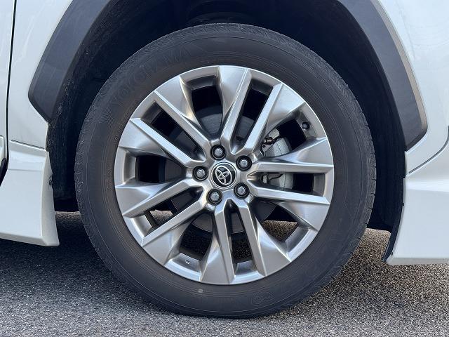 ＲＡＶ４ Ｇ　Ｚパッケージ　純正９型ディスプレイオーディオＴＶ　ＴＲＤフルエアロ　パノラミックビューモニター　レーダークルーズコントロール　クリアランスソナー　ブラインドスポットモニター　デジタルインナーミラー　電動リアゲート（32枚目）