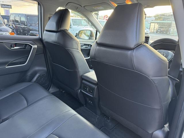 ＲＡＶ４ Ｇ　Ｚパッケージ　純正９型ディスプレイオーディオＴＶ　ＴＲＤフルエアロ　パノラミックビューモニター　レーダークルーズコントロール　クリアランスソナー　ブラインドスポットモニター　デジタルインナーミラー　電動リアゲート（44枚目）