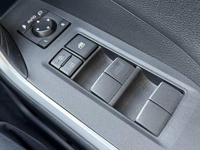 ＲＡＶ４ Ｇ　Ｚパッケージ　純正９型ディスプレイオーディオＴＶ　ＴＲＤフルエアロ　パノラミックビューモニター　レーダークルーズコントロール　クリアランスソナー　ブラインドスポットモニター　デジタルインナーミラー　電動リアゲート（56枚目）