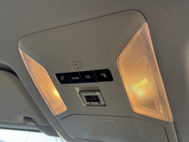 ＲＡＶ４ Ｇ　Ｚパッケージ　純正９型ディスプレイオーディオＴＶ　ＴＲＤフルエアロ　パノラミックビューモニター　レーダークルーズコントロール　クリアランスソナー　ブラインドスポットモニター　デジタルインナーミラー　電動リアゲート（69枚目）