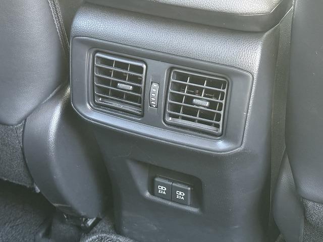 ＲＡＶ４ Ｇ　Ｚパッケージ　純正９型ディスプレイオーディオＴＶ　ＴＲＤフルエアロ　パノラミックビューモニター　レーダークルーズコントロール　クリアランスソナー　ブラインドスポットモニター　デジタルインナーミラー　電動リアゲート（72枚目）