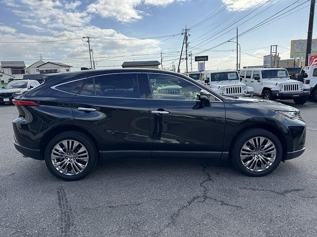 ハリアーハイブリッド Ｚ　レザーパッケージ　ＪＢＬスピーカー　１２．３型ナビＴＶ　パノラミックビューモニター　黒革　シートヒーター・クーラー　ブラインドスポットモニター　クリアランスソナー　ヘッドアップディスプレイ　電動リアゲート　ＬＥＤヘッド（23枚目）