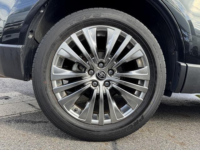 ハリアーハイブリッド Ｚ　レザーパッケージ　ＪＢＬスピーカー　１２．３型ナビＴＶ　パノラミックビューモニター　黒革　シートヒーター・クーラー　ブラインドスポットモニター　クリアランスソナー　ヘッドアップディスプレイ　電動リアゲート　ＬＥＤヘッド（31枚目）