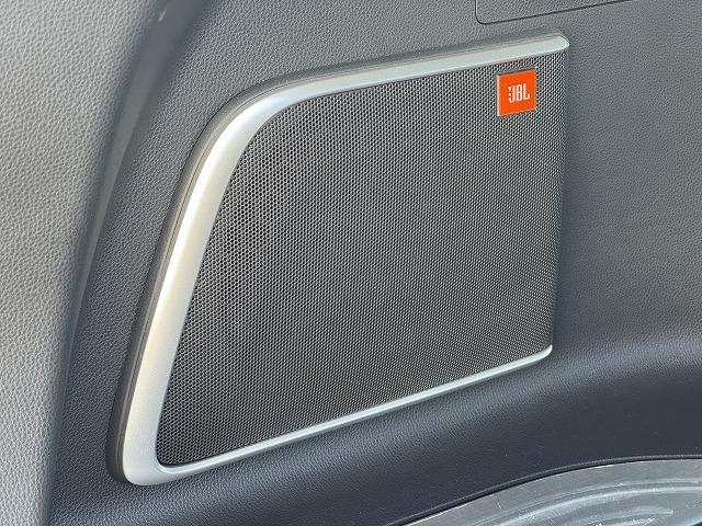 ハリアーハイブリッド Ｚ　モデリスタエアロ　ＪＢＬスピーカー　１２．３型ナビＴＶ　レーダークルーズコントロール　ブラインドスポットモニター　クリアランスソナー　ヘッドアップディスプレイ　電動リアゲート　デジタルインナーミラー（4枚目）