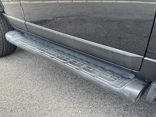 FJクルーザー ベースグレード ROCKKELLY18インチアルミホイール デジタルインナーミラー 純正ナビTV クリアランスソナー バックカメラ Bluetooth接続 サイドステップ ステアリングスイッチ ETC キーレスキー(8枚目)