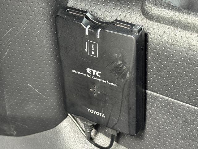 FJクルーザー ベースグレード ROCKKELLY18インチアルミホイール デジタルインナーミラー 純正ナビTV クリアランスソナー バックカメラ Bluetooth接続 サイドステップ ステアリングスイッチ ETC キーレスキー(11枚目)