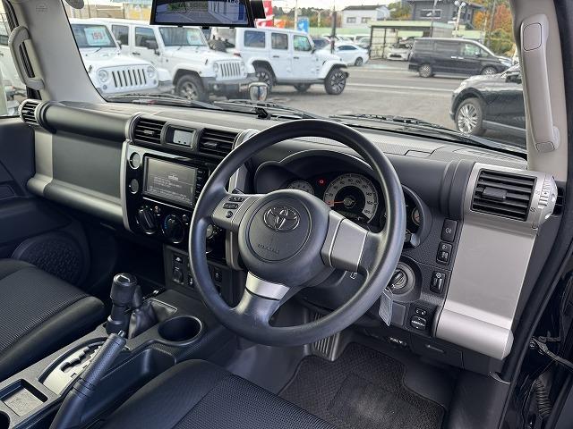 FJクルーザー ベースグレード ROCKKELLY18インチアルミホイール デジタルインナーミラー 純正ナビTV クリアランスソナー バックカメラ Bluetooth接続 サイドステップ ステアリングスイッチ ETC キーレスキー(41枚目)