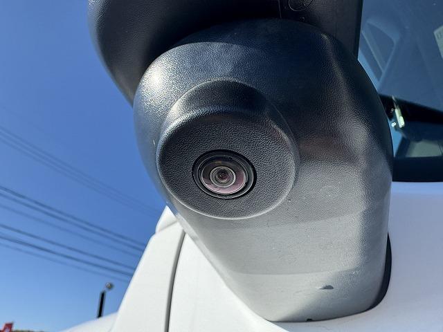 ジープ・ラングラーアンリミテッド サハラ　ＡｐｐｌｅＣａｒＰｌａｙ　ＡＬＰＩＮＥスピーカー　レーダークルーズコントロール　ブラインドスポットモニター　クリアランスソナー　革シート　シートヒーター　フロント・サイド・バックカメラ　ＡＣ１００Ｖ（39枚目）