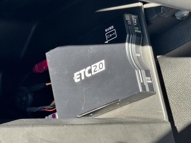 ジープ・ラングラーアンリミテッド サハラ　ＡｐｐｌｅＣａｒＰｌａｙ　ＡＬＰＩＮＥスピーカー　レーダークルーズコントロール　ブラインドスポットモニター　クリアランスソナー　革シート　シートヒーター　フロント・サイド・バックカメラ　ＡＣ１００Ｖ（69枚目）