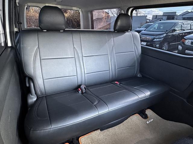 ハイエースバン セーフティセンス ベットキット フルエアロ VALENTIテール FEGGARIボンネットグリル ESSEX16インチアルミ 社外専用ナビTV 両側電動スライド フリップダウンモニター ローダウン(7枚目)