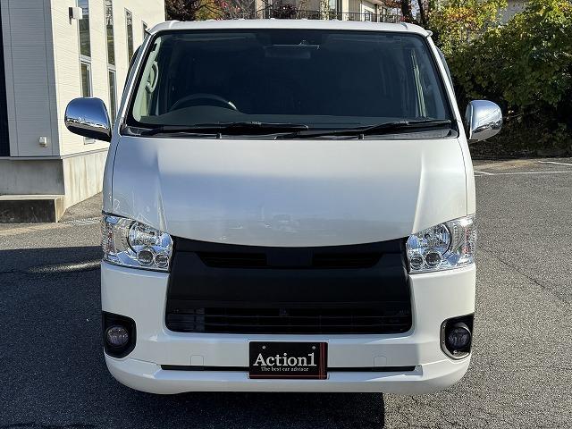 ハイエースバン セーフティセンス ベットキット フルエアロ VALENTIテール FEGGARIボンネットグリル ESSEX16インチアルミ 社外専用ナビTV 両側電動スライド フリップダウンモニター ローダウン(21枚目)